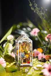 DIY Book Nook Kit: Garden House