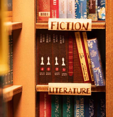 DIY Book Nook Kit: Bookstore