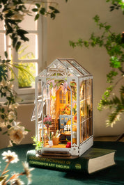 DIY Book Nook Kit: Garden House