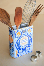 Bibliophile Vase 2