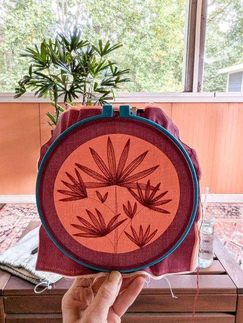 Lady palm embroidery kit