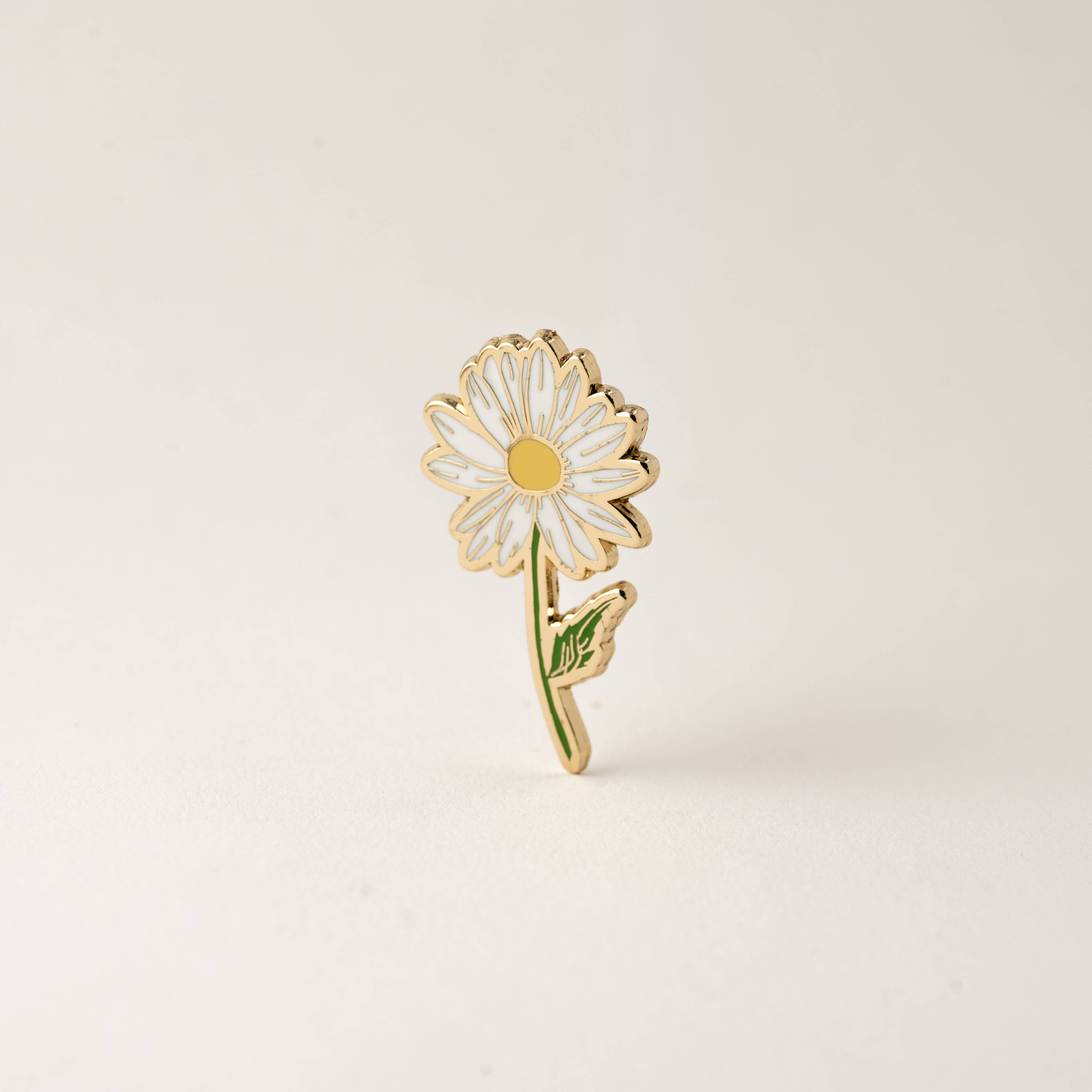 Daisy Pin Flower