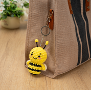 Craft Hero Threadies - Crochet Learning Kit - Beatrice the Bee