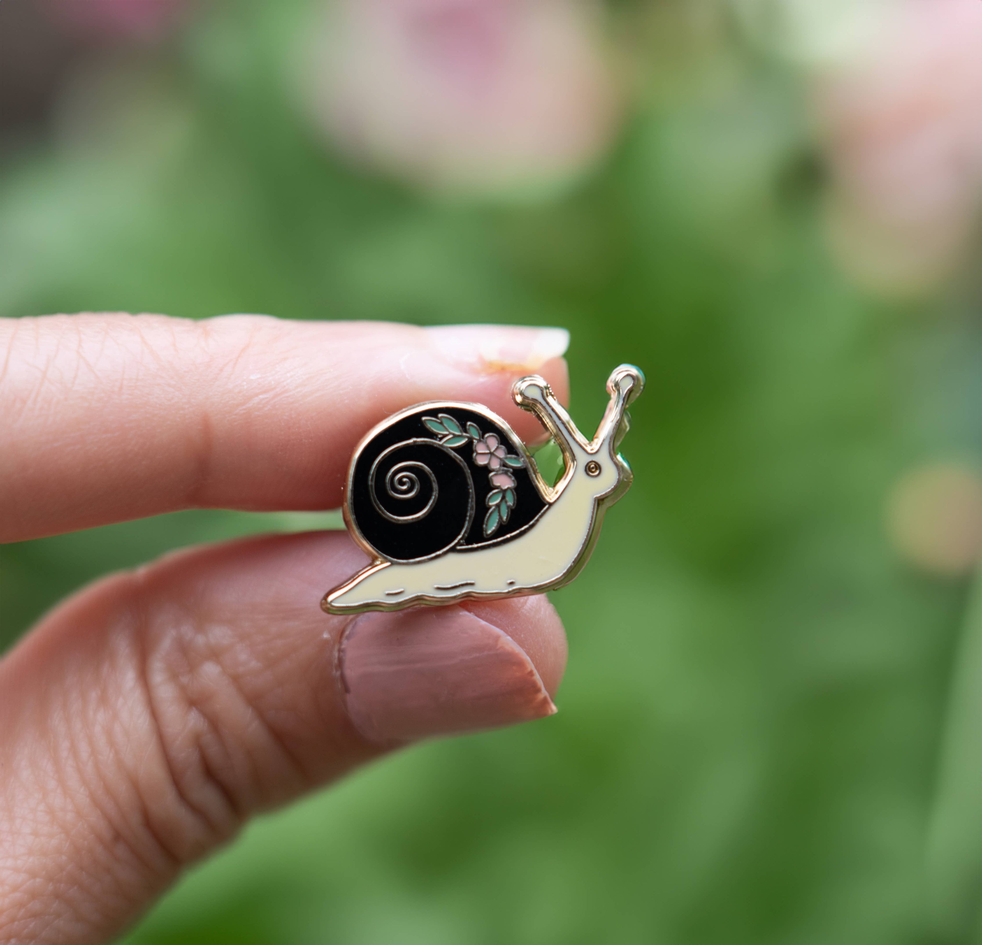 Garden Snail Lapel Pin