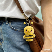 Craft Hero Threadies - Crochet Learning Kit - Beatrice the Bee